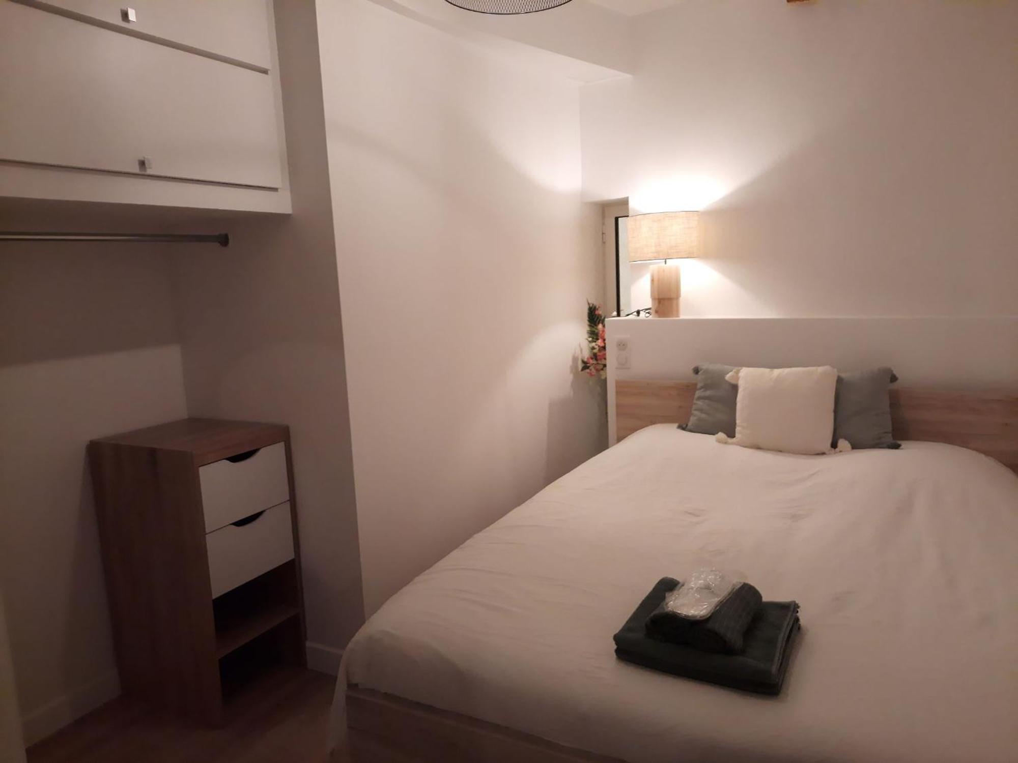 Beautiful Old Town Flat, Near The Beach ニース エクステリア 写真