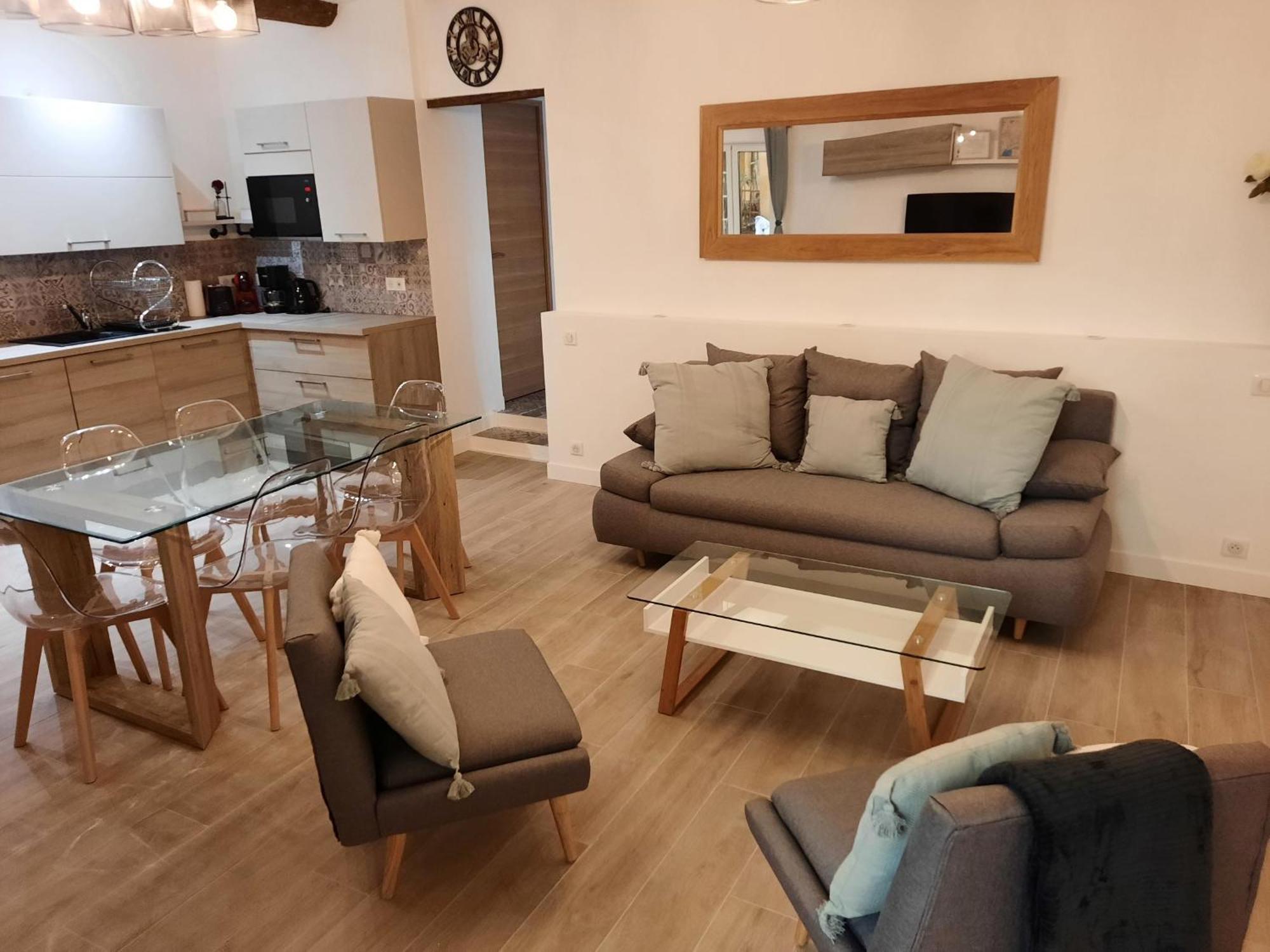 Beautiful Old Town Flat, Near The Beach ニース エクステリア 写真